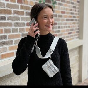 Sliver Crossbody Phone Holder & Wallet